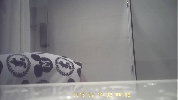 偷拍姐姐诗诗洗澡时那对嫩奶晃得我硬到不行
