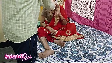 Bini baru nikah digocok mertua pas suami lagi ngantor, hari spesial dia jadi makin basah, crot di saree pertama kali selingkuh, video desi India bulan madu, ngomong kotor bahasa Hindi jelas.