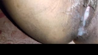 Tonton video seks desi India yang bikin nafsu naik, panas, dan menggoda.
