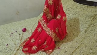 Bhabhi desi desa abu-abu abis dua hari nikah, ngentot sama adik ipar, suara Hindi jelas bikin makin greget