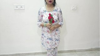 Video panas Jija sama saali, cewek seksi Priya pertama kali ngewe sama step-sister, suara Hindi, bikin makin greget.