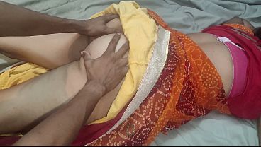 Tukang ledeng dibayar dengan ngewe ibu rumah tangga, suara panas bikin makin erotis